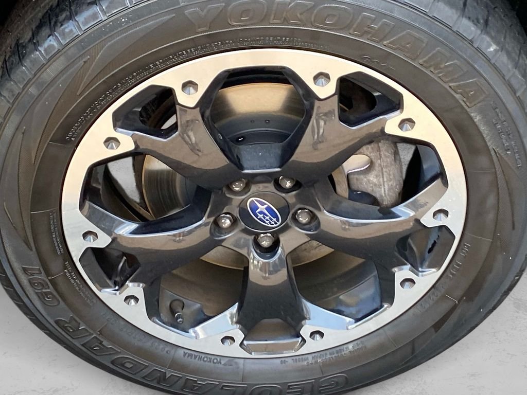 Used 2021 Gray Subaru Base image 29