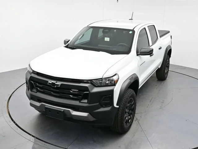 Used 2024 Summit White Chevrolet Trail Boss image 30