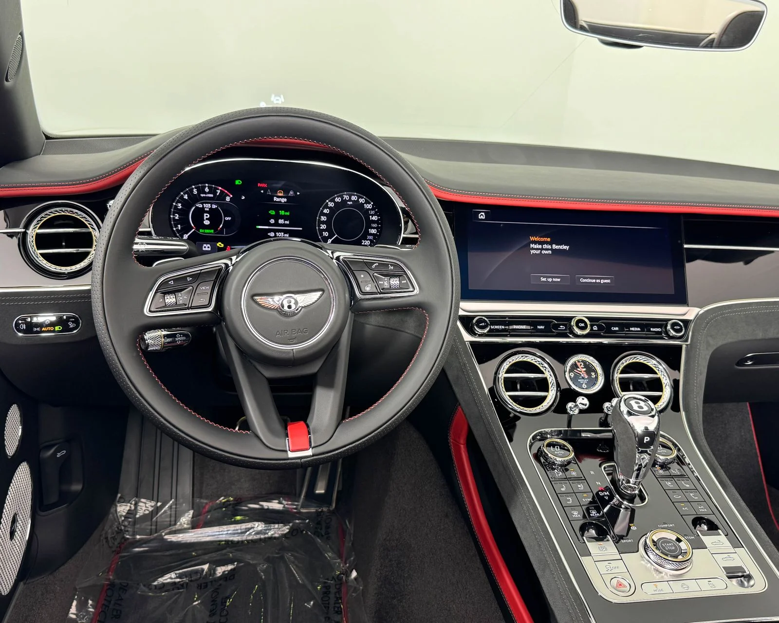 New 2025 Glacier White Bentley Speed image 4