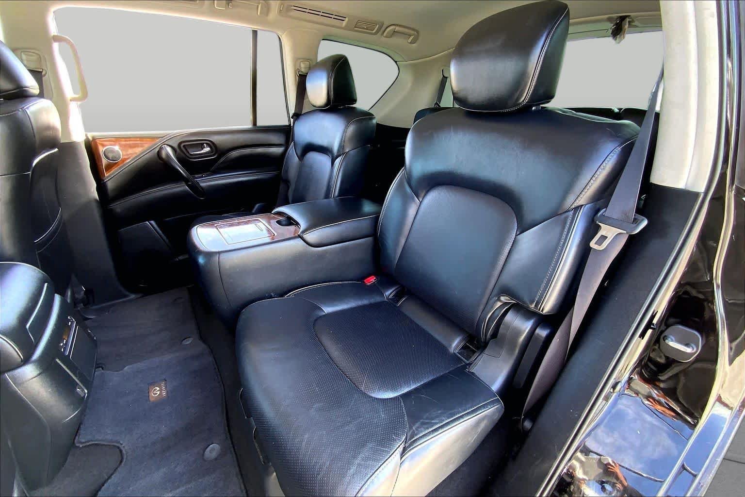 Used 2019 Black Obsidian INFINITI LUXE image 20