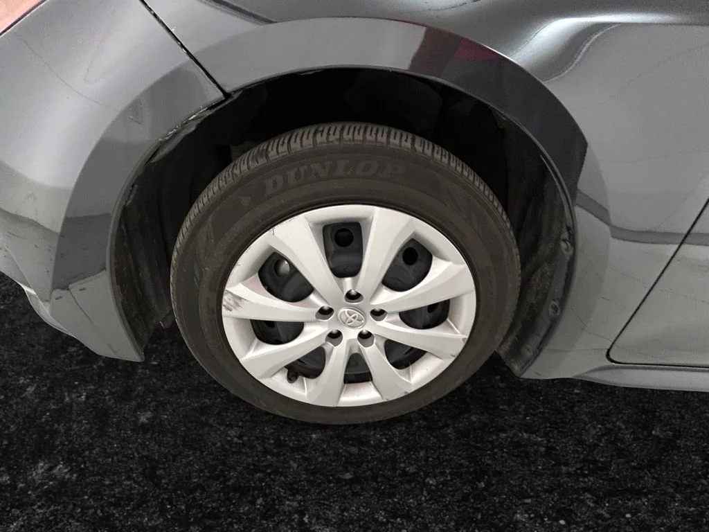 Used 2024  Toyota LE image 27