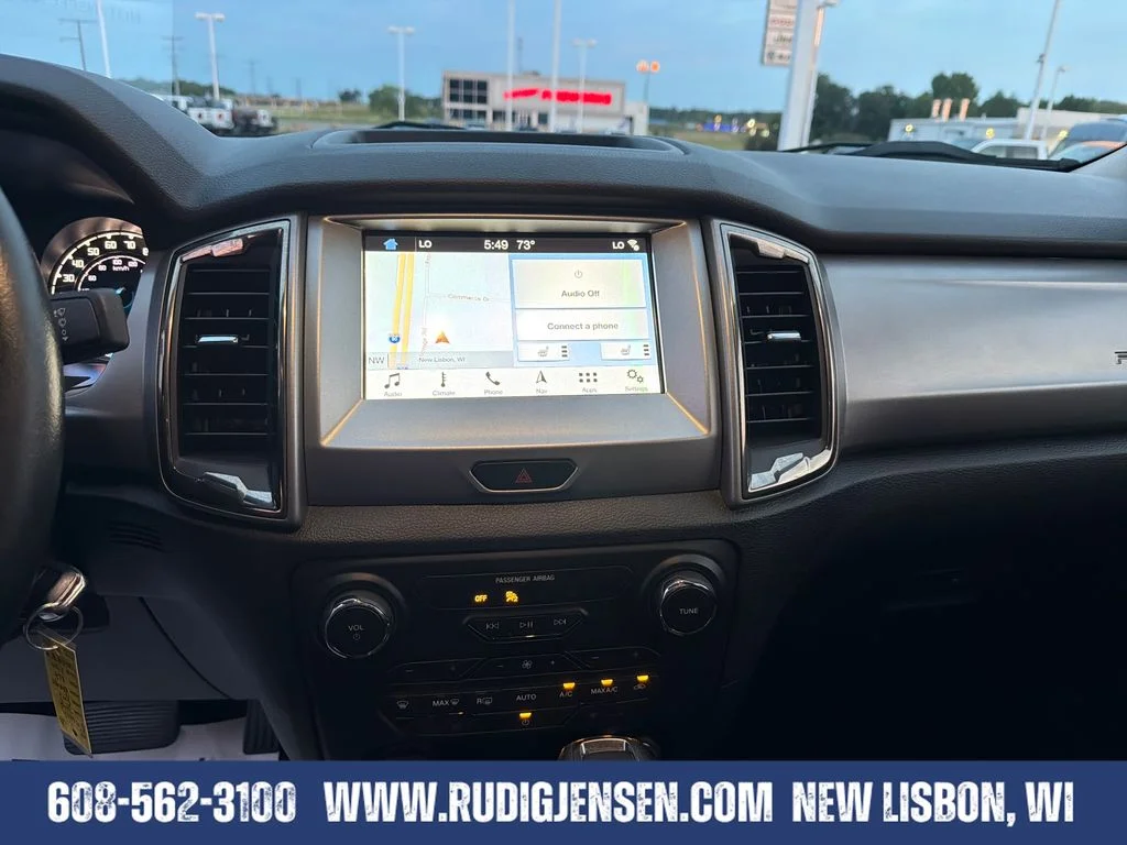 Used 2019 Blue Ford XLT image 17