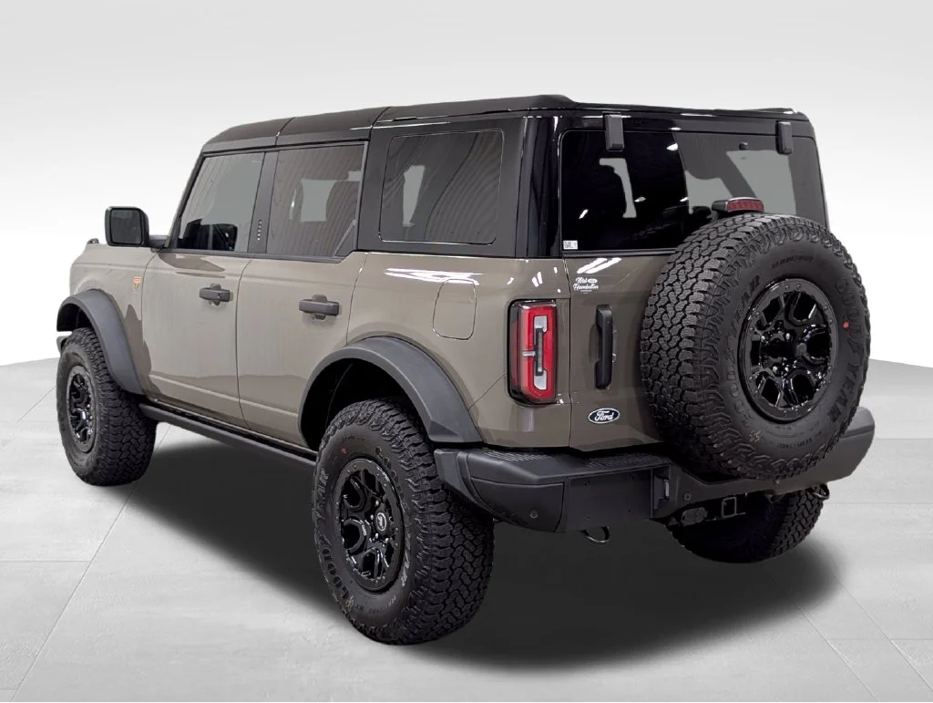 New 2026 Marsh Gray Ford Badlands® image 23