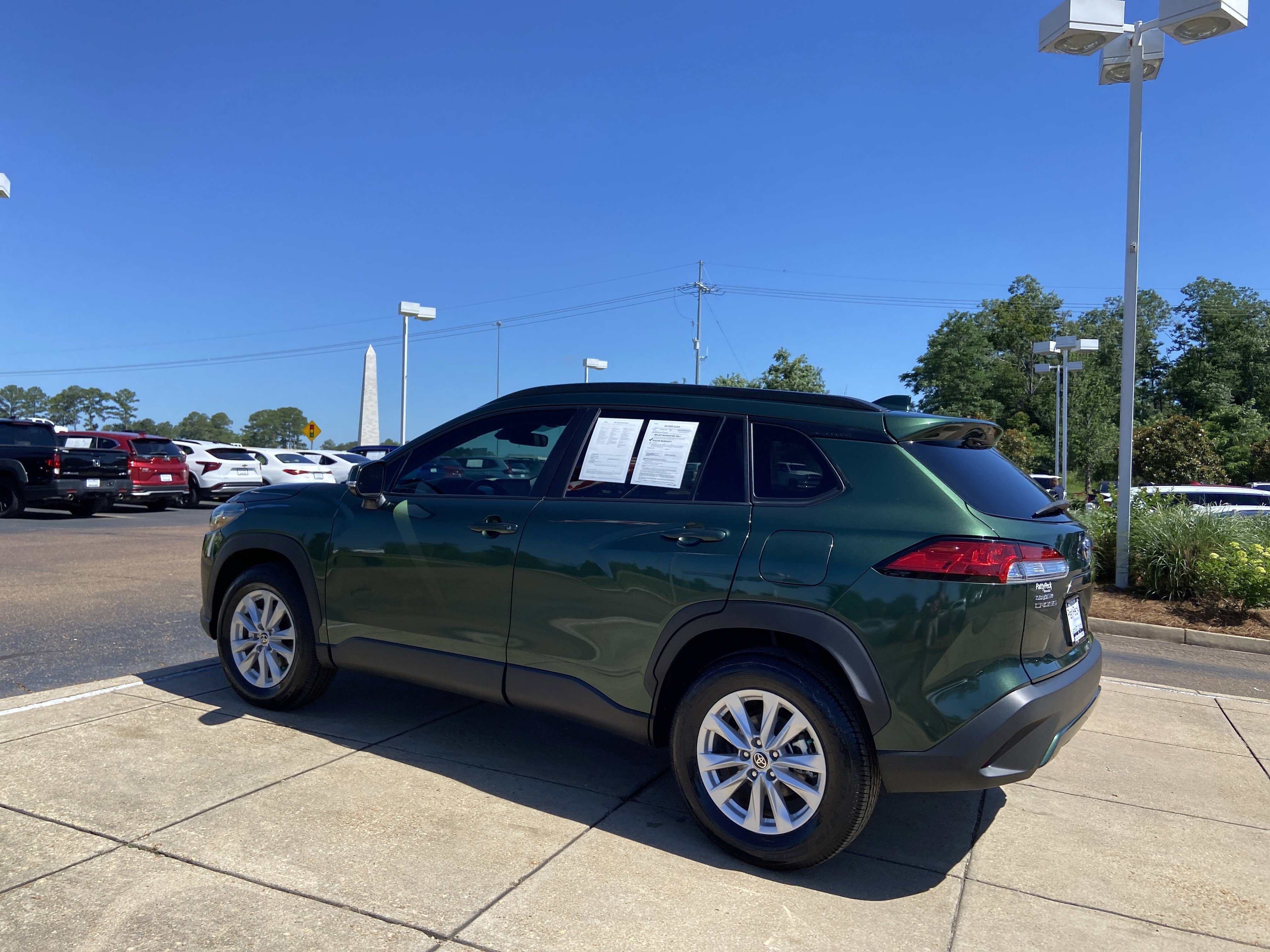 Used 2022 Cypress Toyota LE image 6