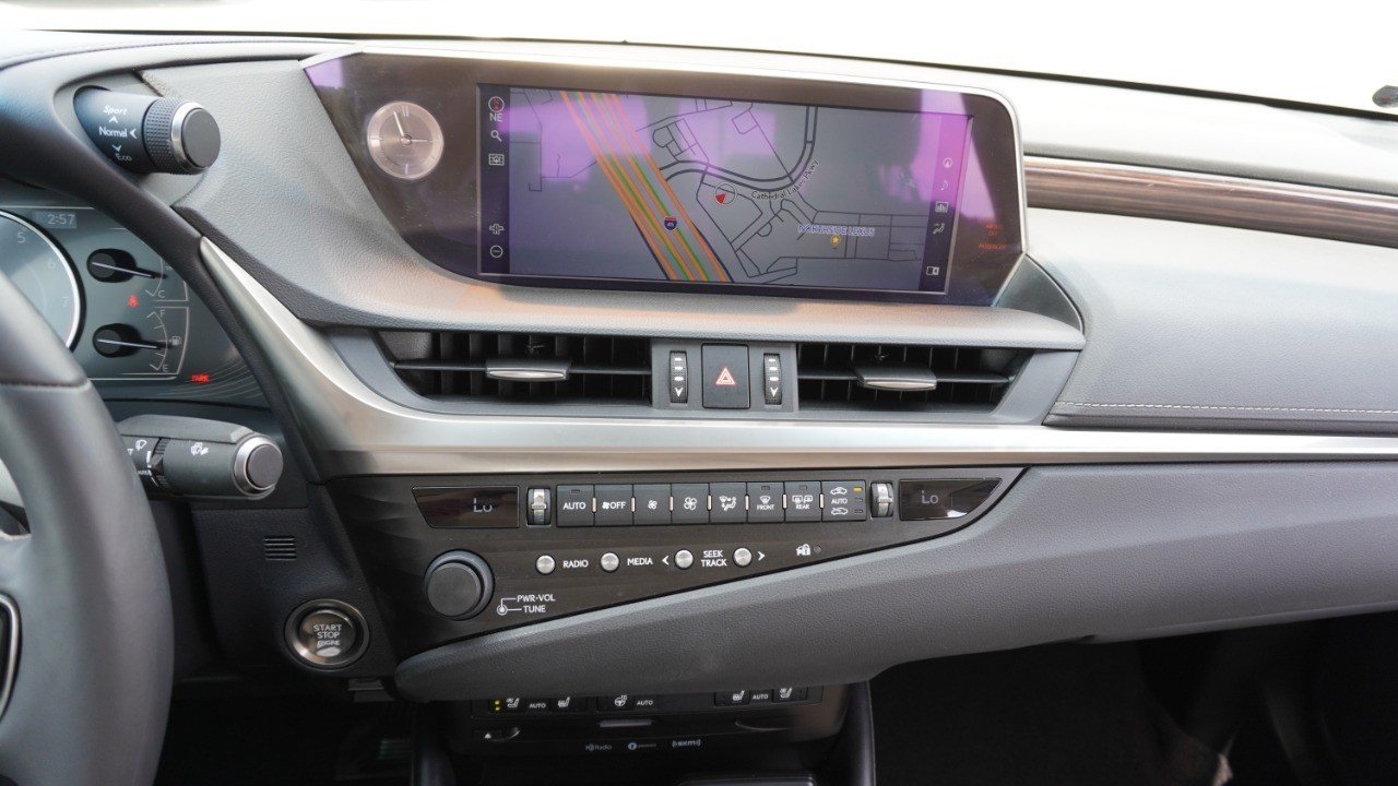 Certified Used 2020 MOONBEAM BEIGE MET Lexus ES 350 image 15