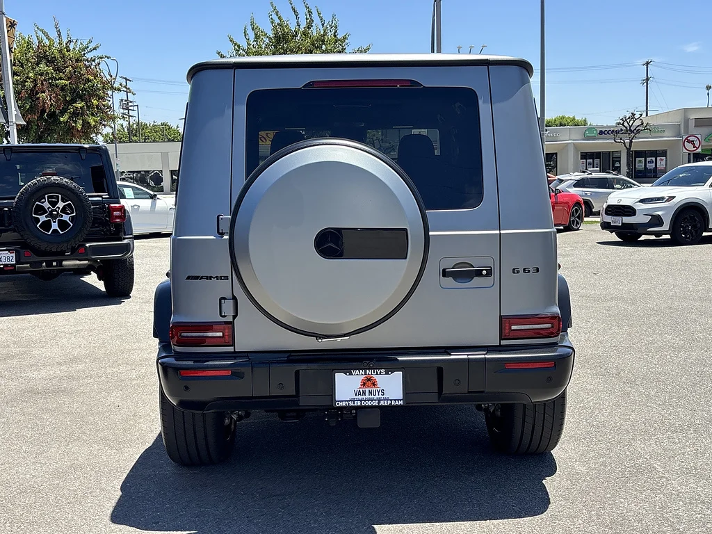 Used 2026 MANUFAKTUR Platinum Magno Mercedes-Benz AMG® G 63 image 4