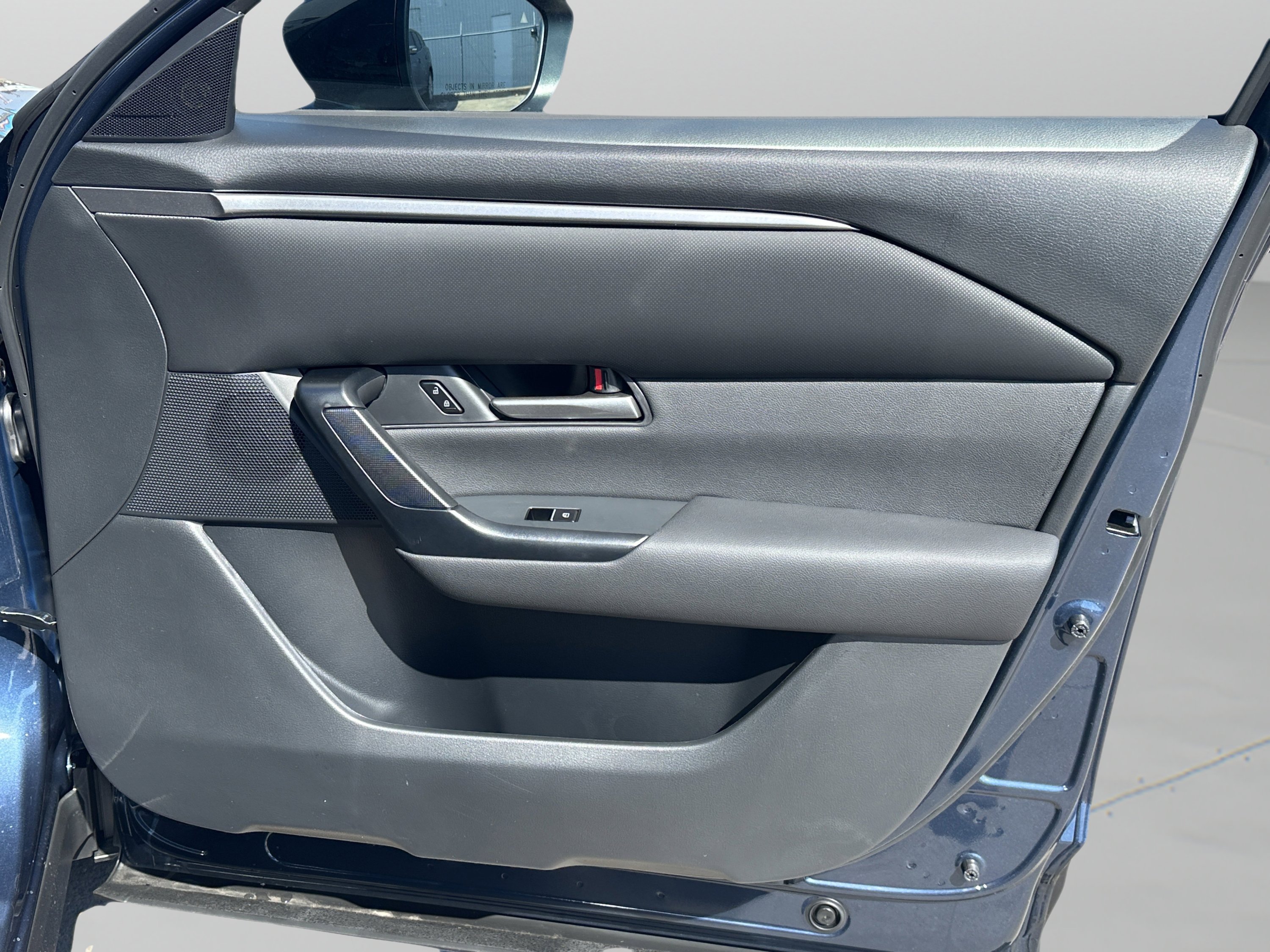 2025 Mazda CX-50 Premium - Photo 13
