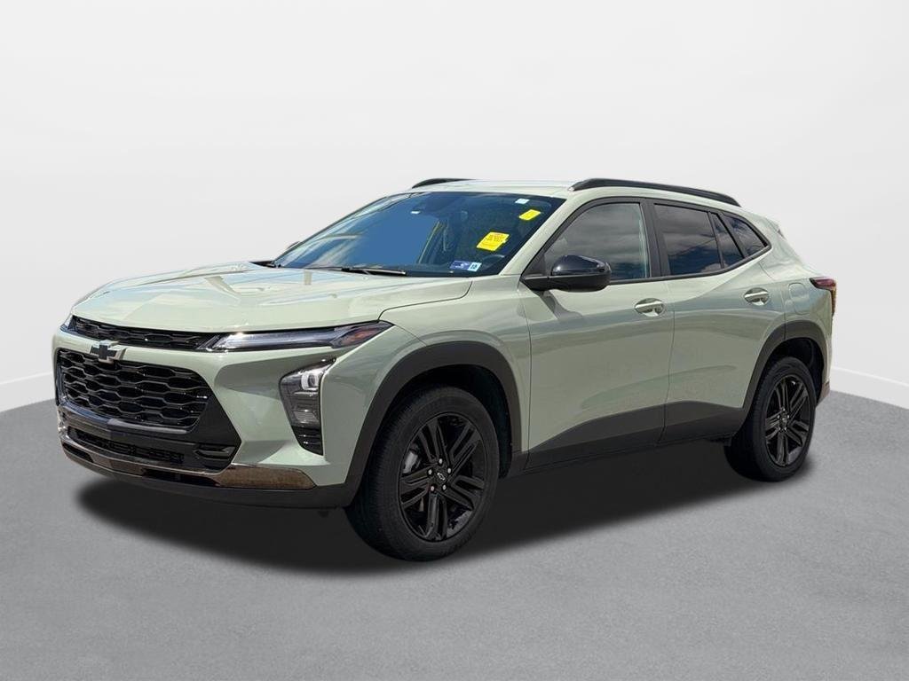 Used 2024 Cacti Green Chevrolet ACTIV image 1