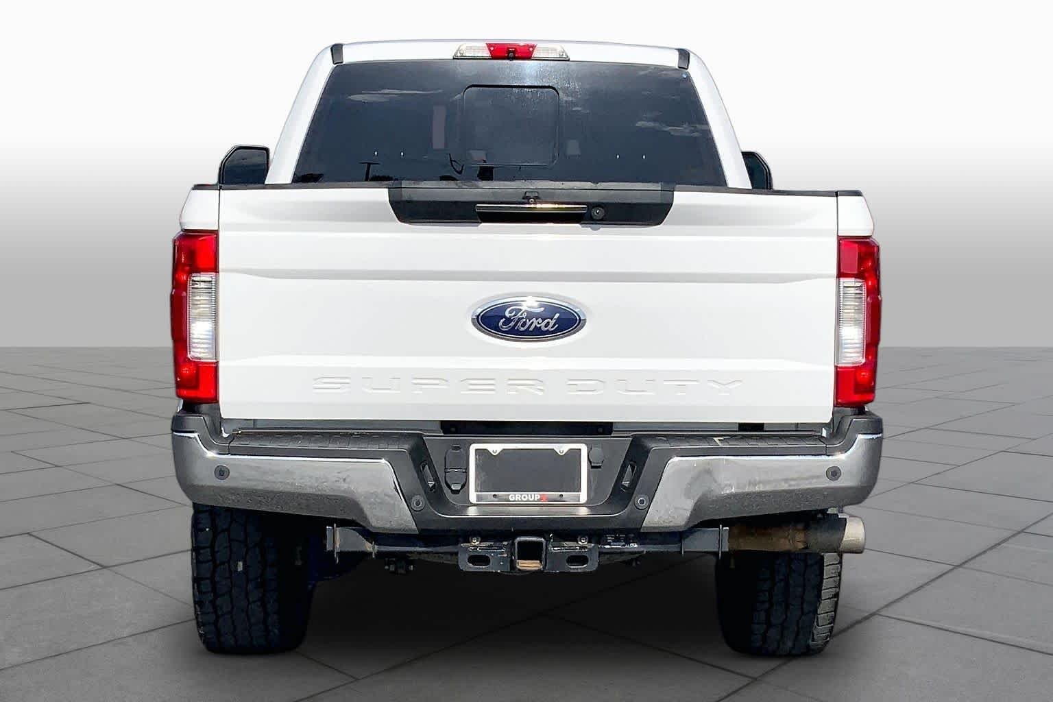 Used 2019 Oxford White Ford LARIAT image 5