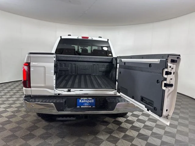 New 2026 Star White Metallic Tri-Coat Ford Lariat image 21