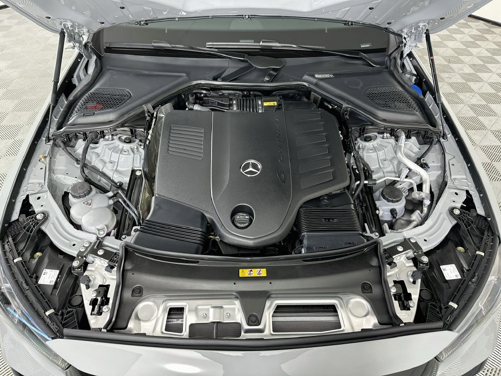 New 2027 MANUFAKTUR Alpine Grey Mercedes-Benz E 450 image 31