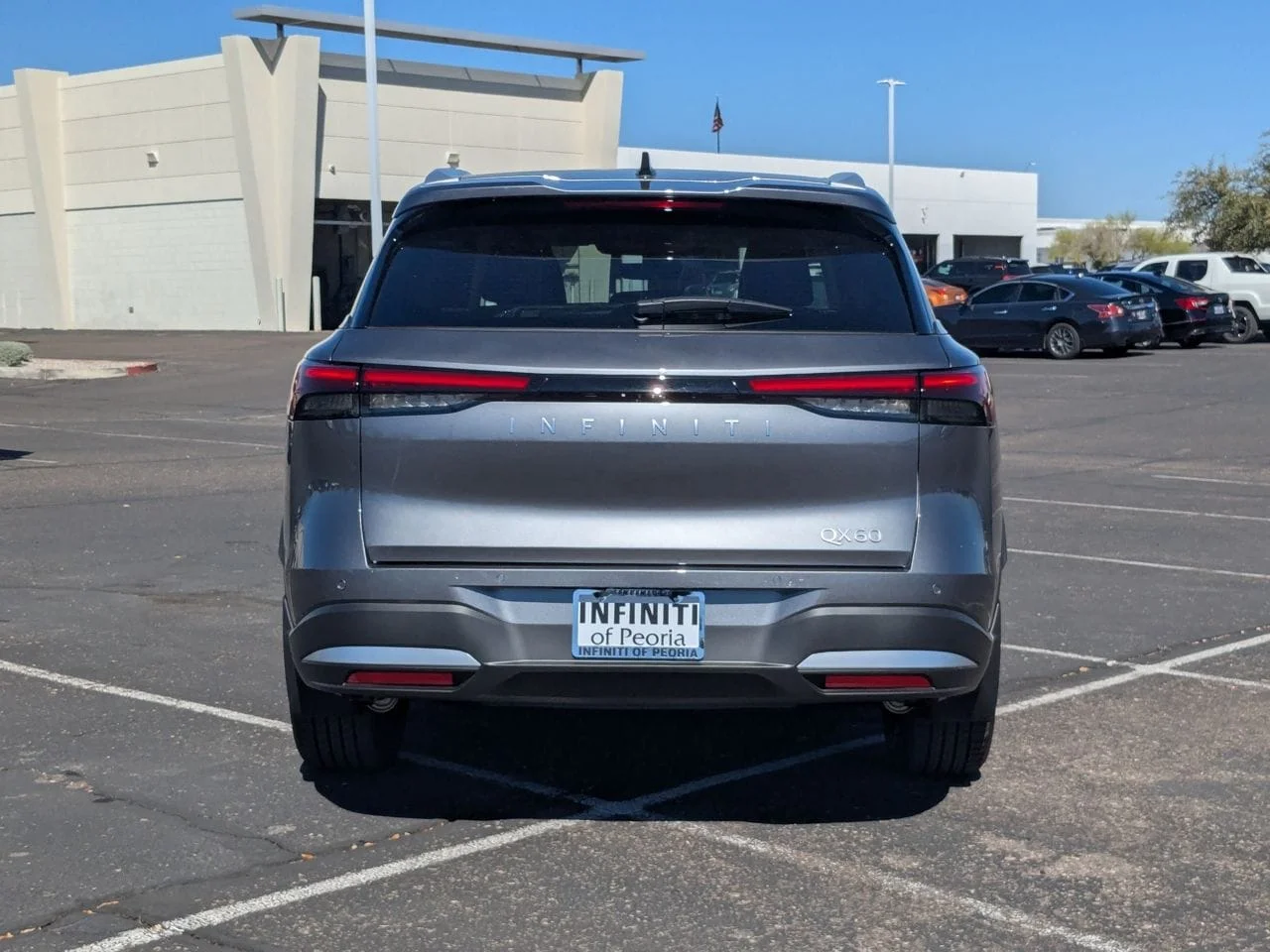 Certified Used 2026 Graphite Shadow INFINITI Luxe image 4