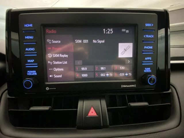 Used 2021 White Toyota XLE image 16