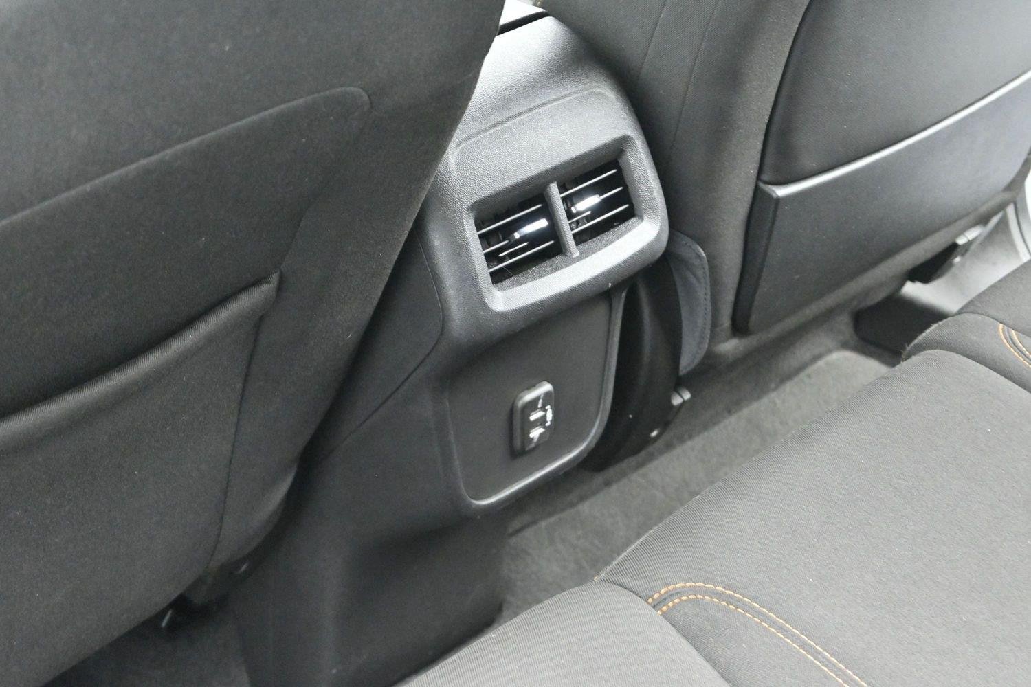 Used 2020 Summit White GMC SLE image 29
