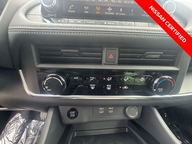 Used 2025 Gray Nissan S image 18