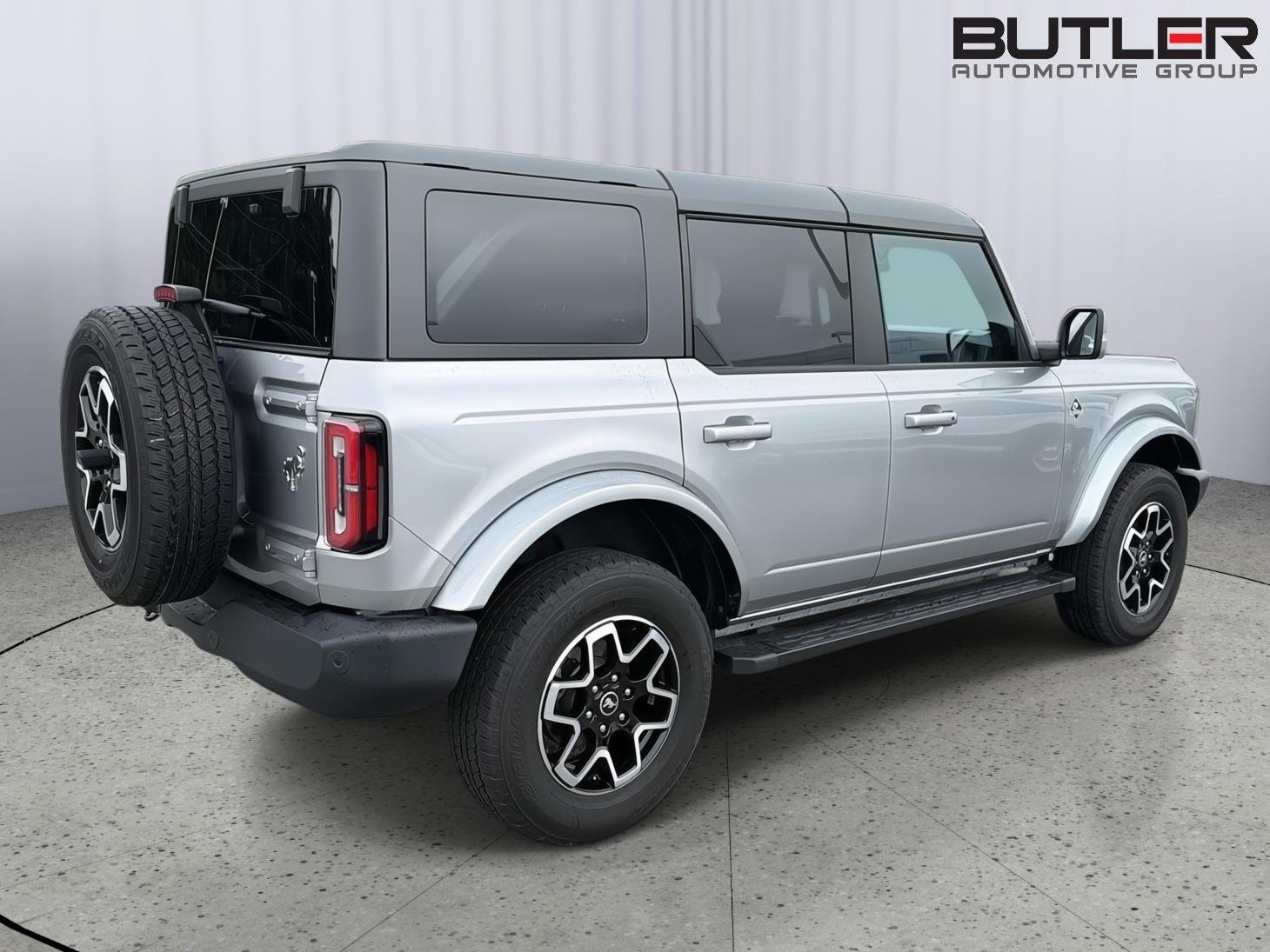 Used 2024 Iconic Silver Ford Outer Banks image 6