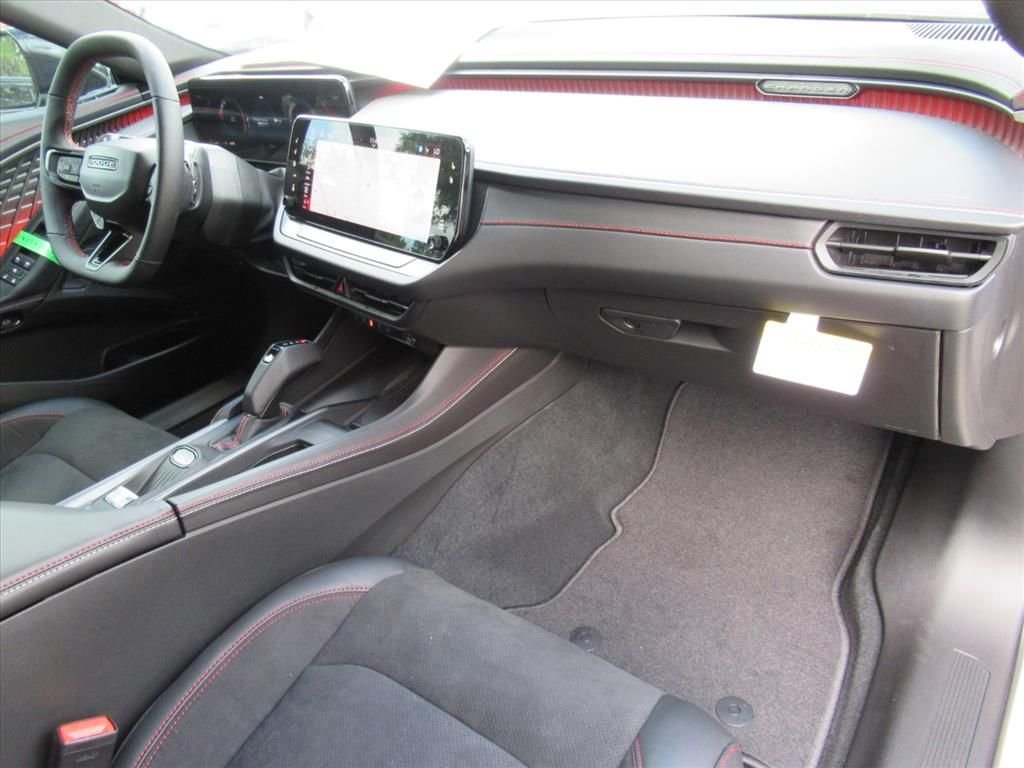 New 2026 White Knuckle Exterior Paint Dodge R/T Plus image 11