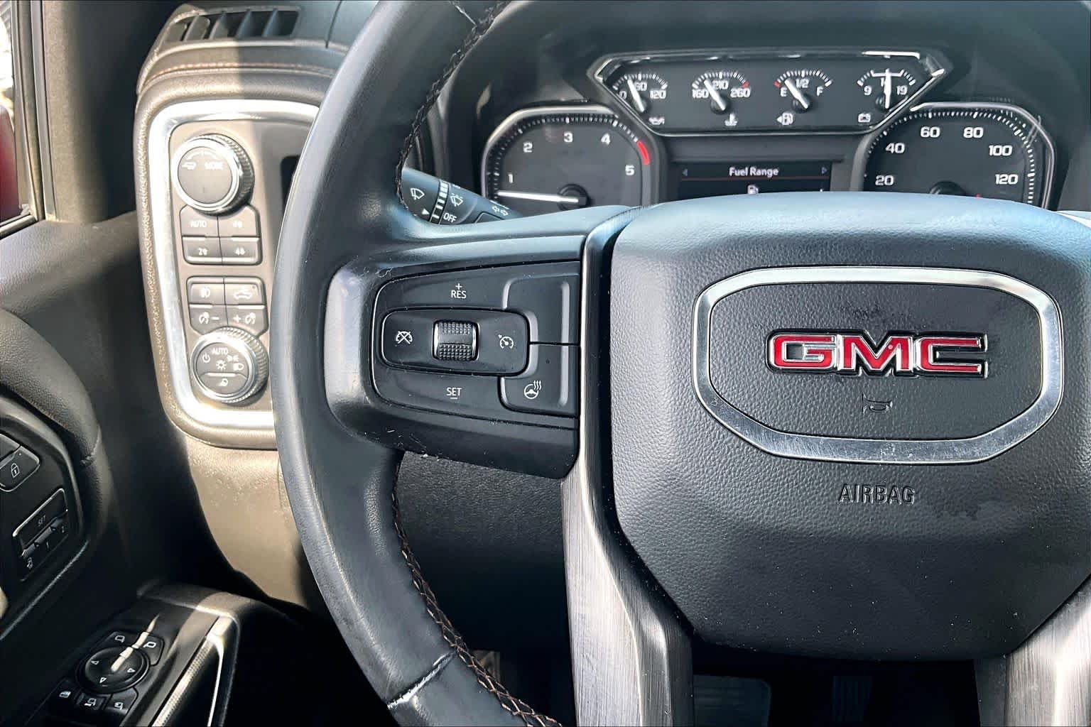 Used 2023 CAYENNE RED TINTCOAT GMC AT4 image 24