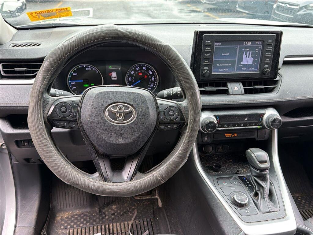 Used 2019 Silver Sky Metallic Toyota XLE image 2