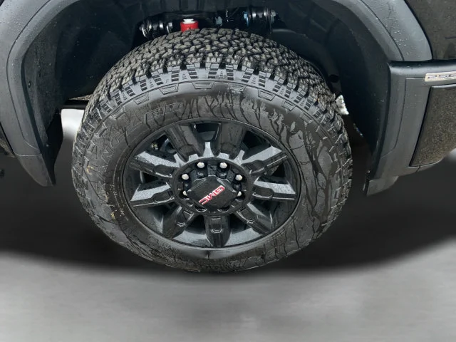 2026 GMC Sierra 2500HD AT4 - Photo 31