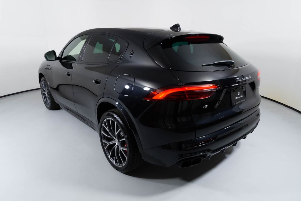 2026 Maserati Grecale Modena V6 - Photo 12