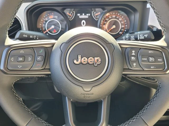 New 2026 Bright White Clear-Coat Exterior Paint Jeep Sport S image 21