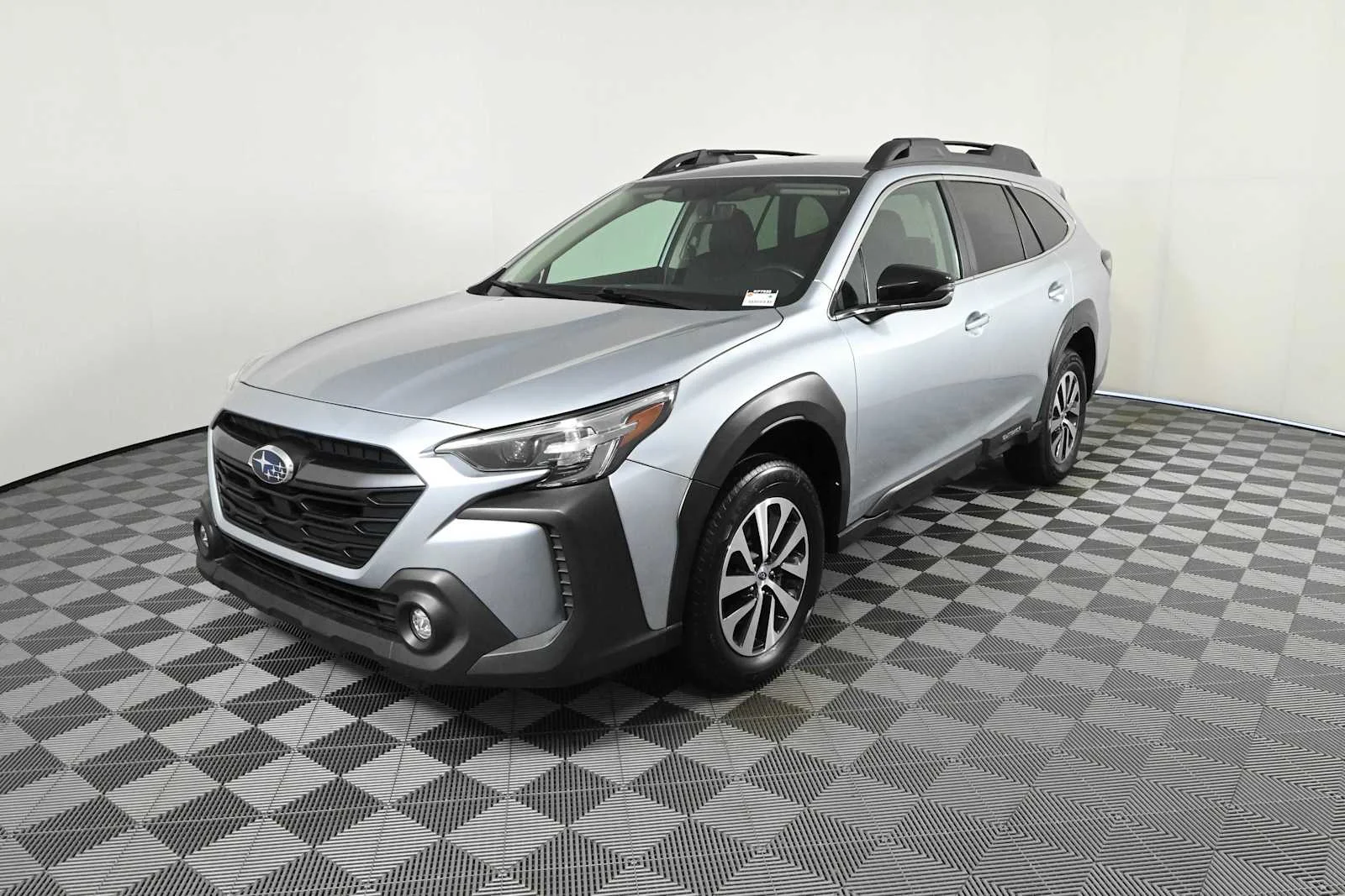 Used 2023 Ice Silver Metallic Subaru Premium image 2