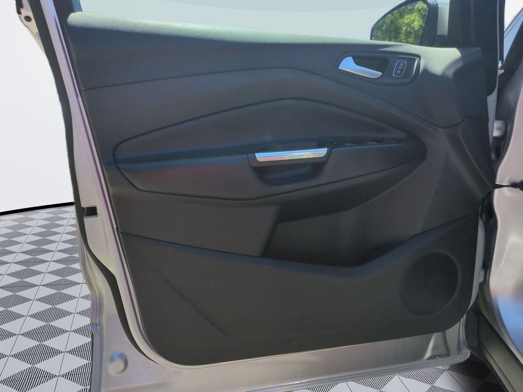 2019 Ford Escape SE - Photo 10