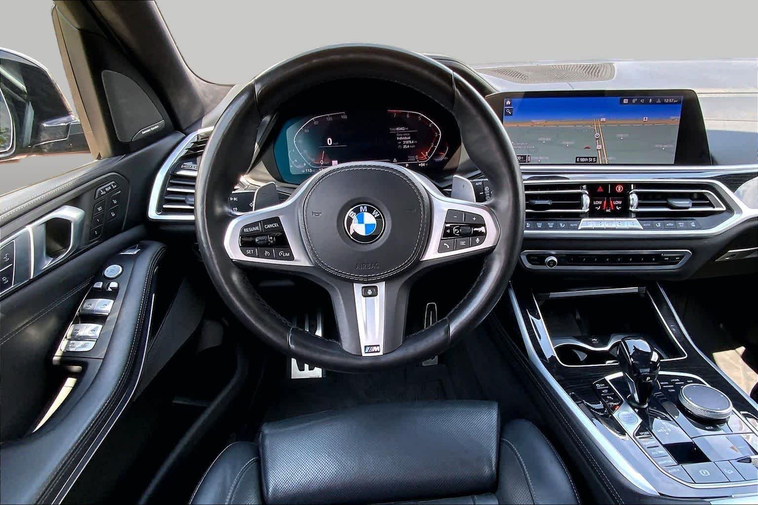 Used 2020 Black Sapphire Metallic BMW xDrive40i image 5