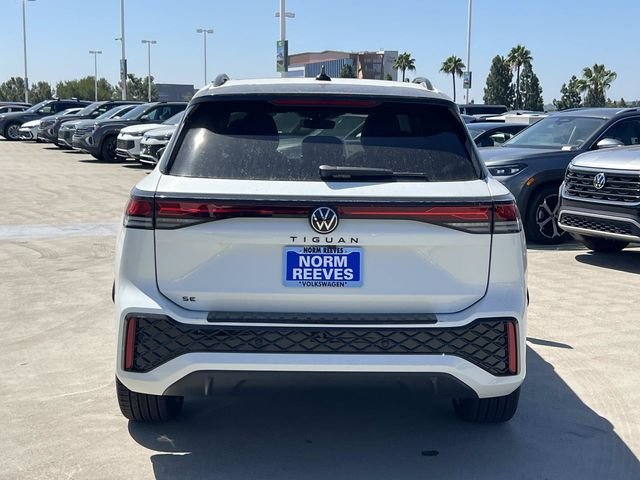 New 2026 White/off-white Volkswagen 2.0T SE R-Line Black image 26