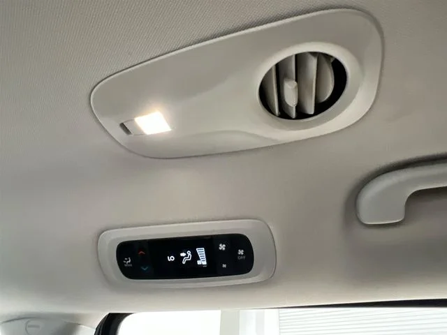 Used 2023 Black Chrysler LX image 19