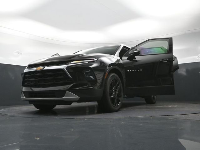 Used 2023 Black Chevrolet LT image 36