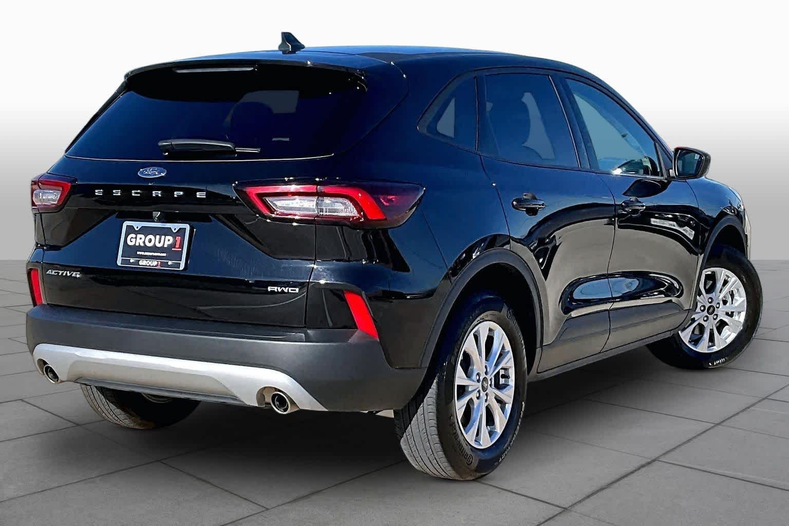 Used 2025 Agate Black Ford Active image 24