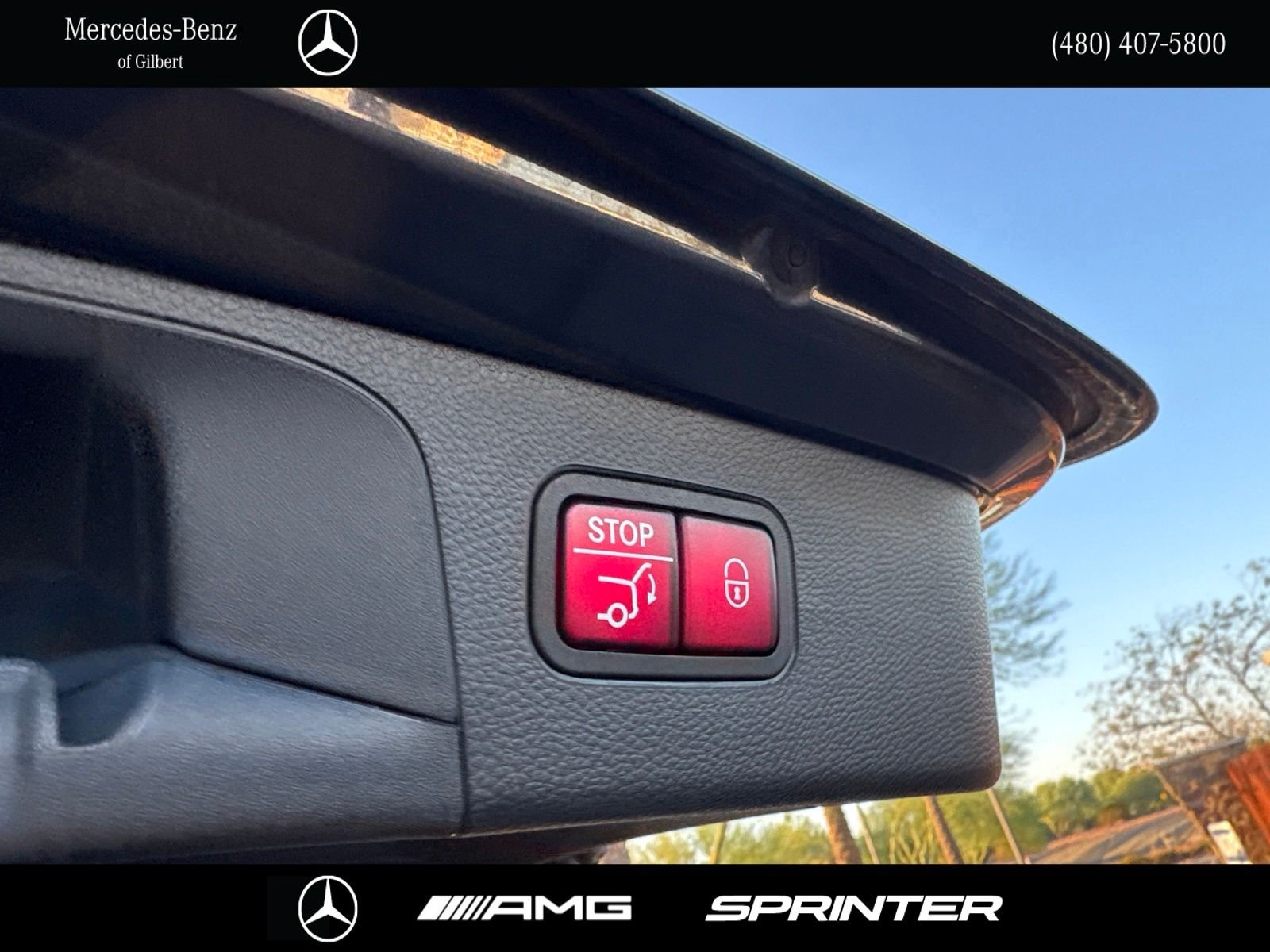 Certified Used 2022  Mercedes-Benz GLC 300 image 9