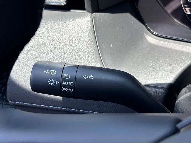 New 2026 Machine Gray Metallic Mazda 2.5 S Preferred AWD image 39