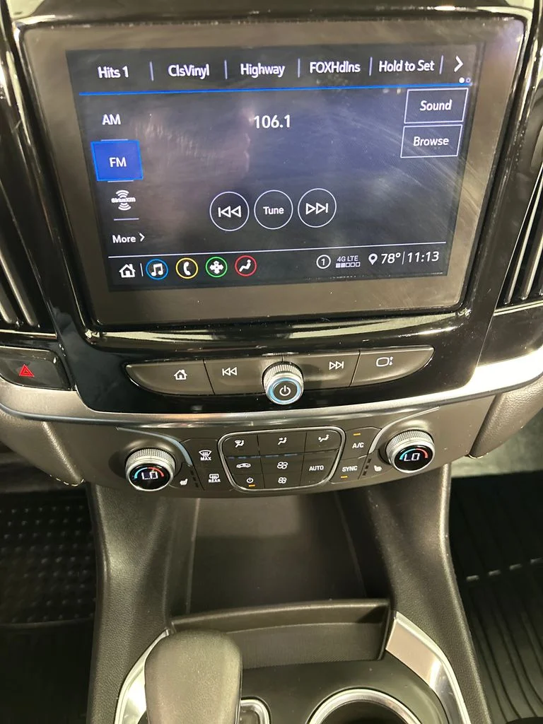 Used 2021 Gray Chevrolet LT image 14
