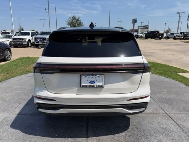 Used 2024 White Lincoln Black Label image 5