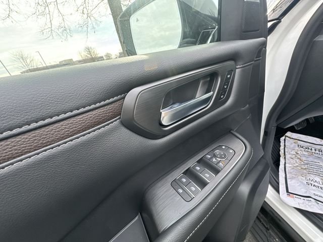 2026 Nissan Armada SL - Photo 13