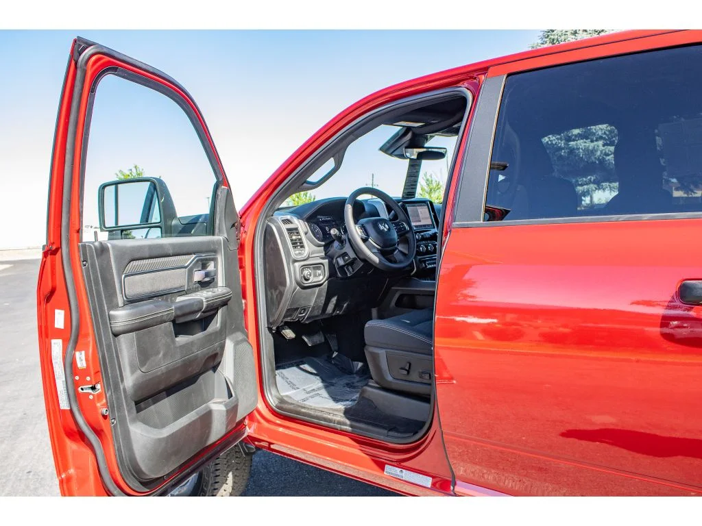 New 2026 MOLTEN RED PEARL Ram Big Horn image 26