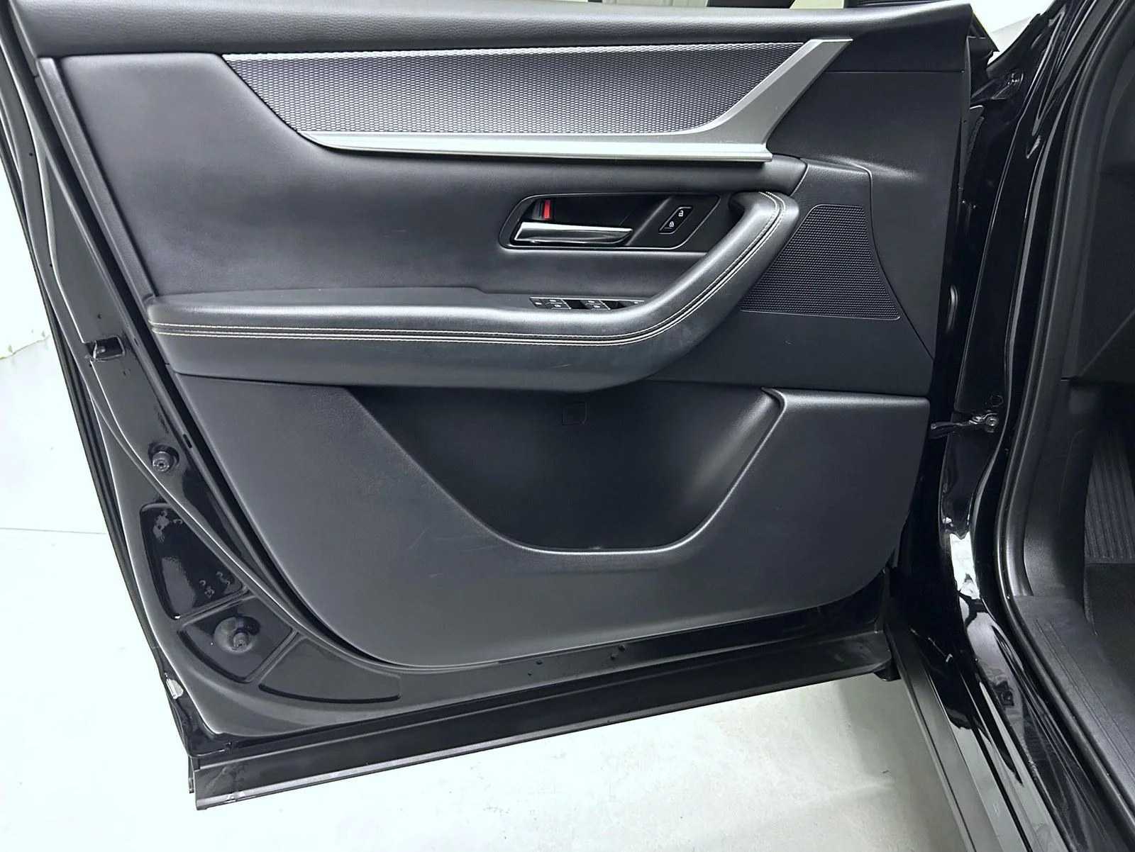 Certified Used 2024 Black Mazda 3.3 Turbo Preferred image 9