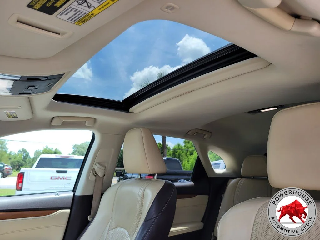 Used 2017 Silver Lexus 350 image 23
