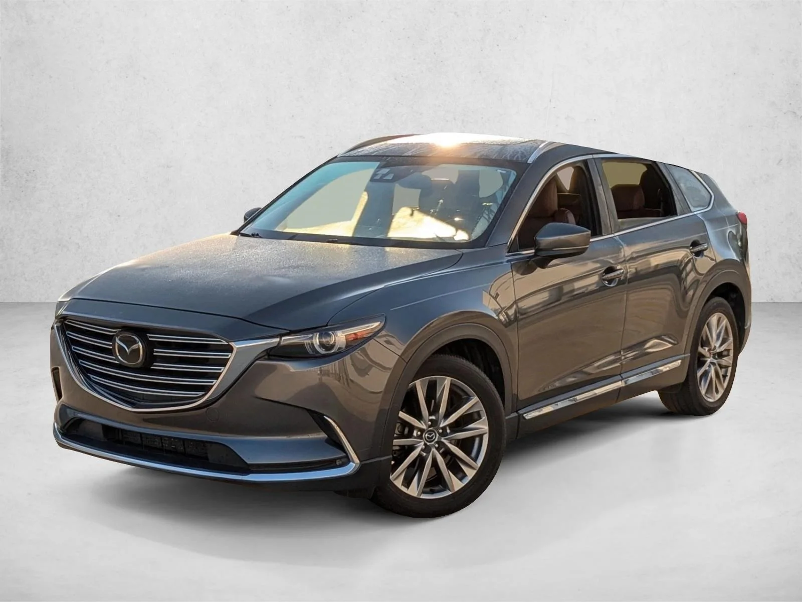 Used 2016 Machine Gray Metallic Mazda Signature image 1