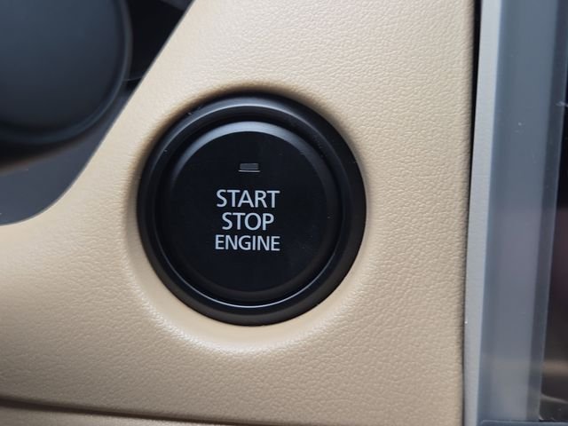 New 2026 White Metallic Mazda 2.5 S Premium Plus image 13
