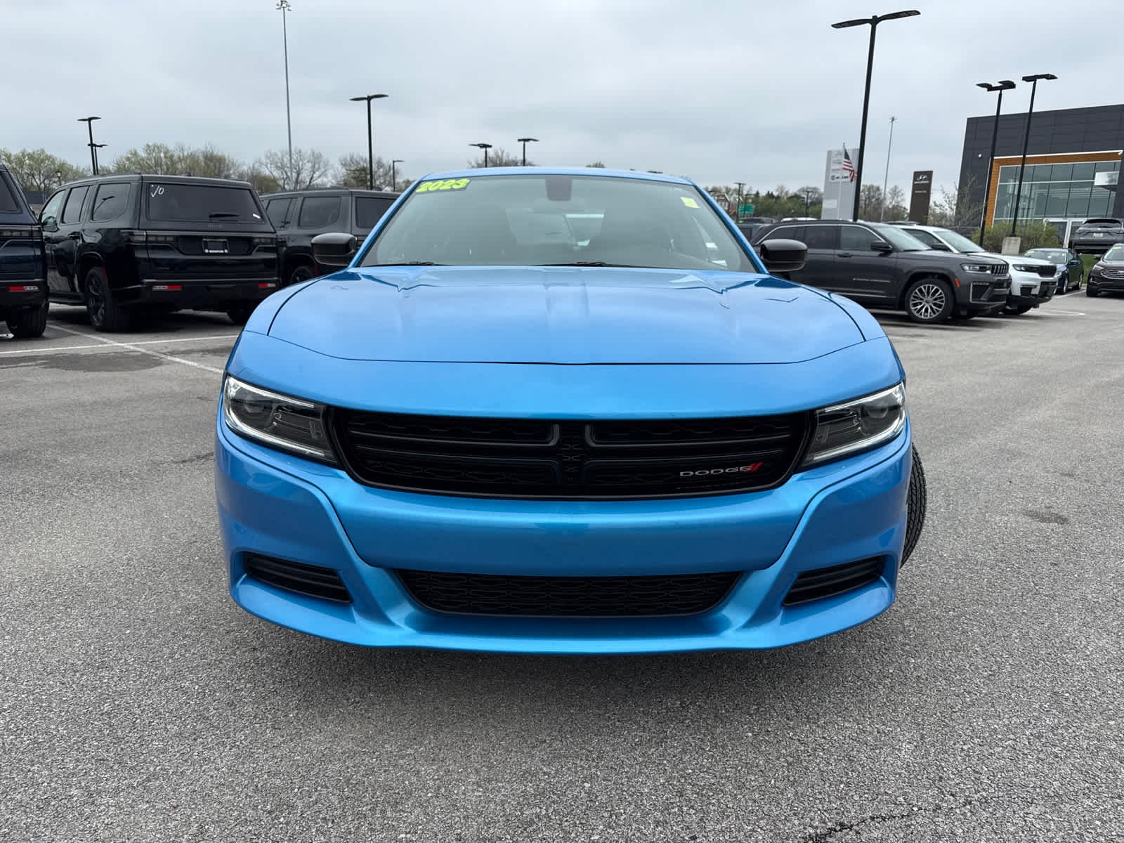 Used 2023 Dodge Charger SXT with VIN 2C3CDXBG5PH698068 for sale in Kansas City