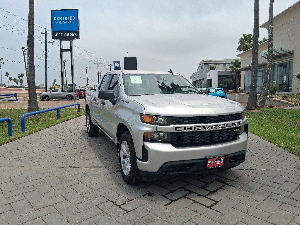 Used 2022 Silver Chevrolet Custom image 1