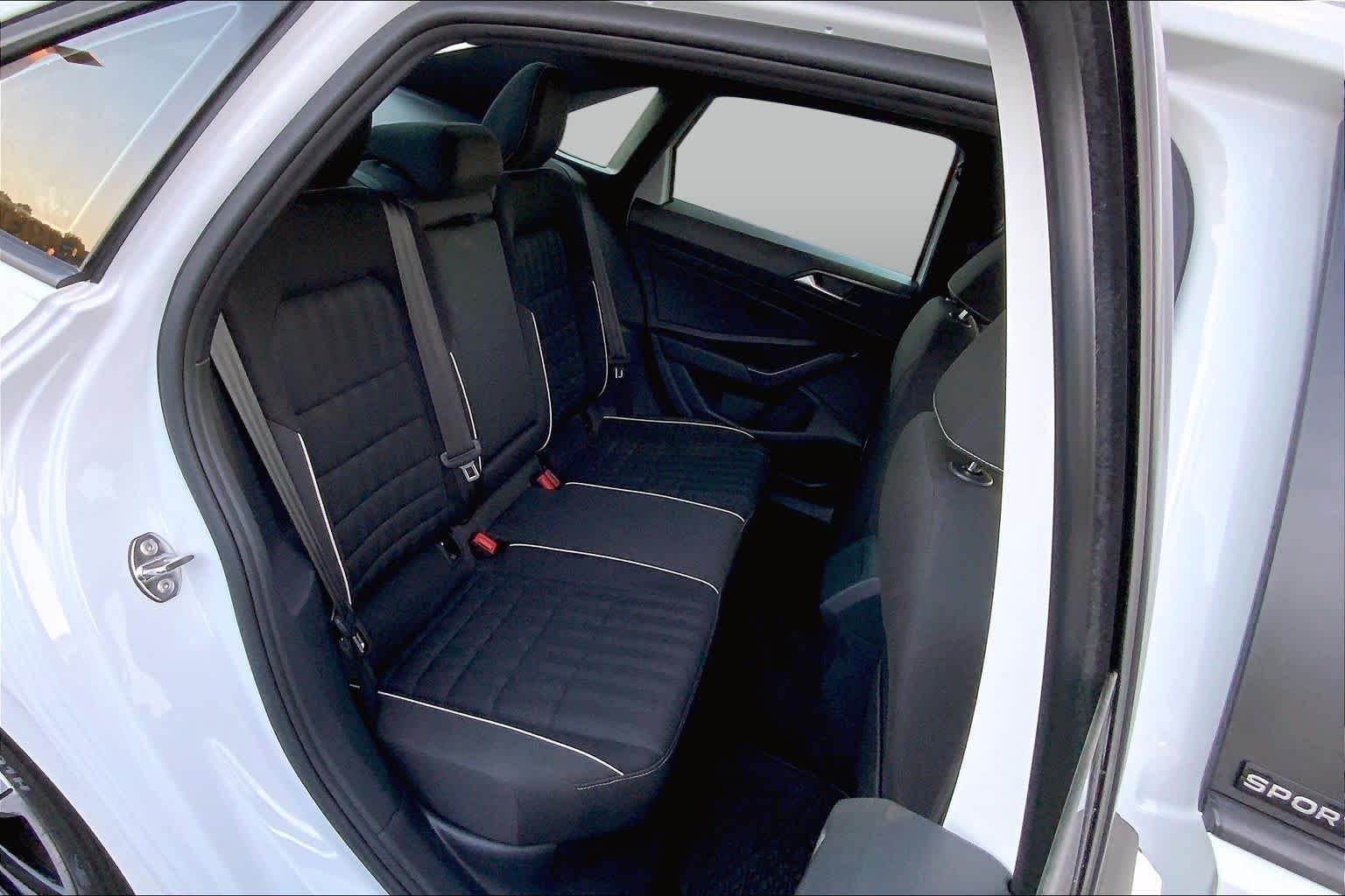 Used 2024 Pure White Volkswagen Sport image 17
