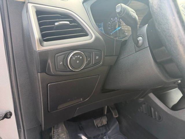 Used 2022 Silver Metallic Ford SEL image 12