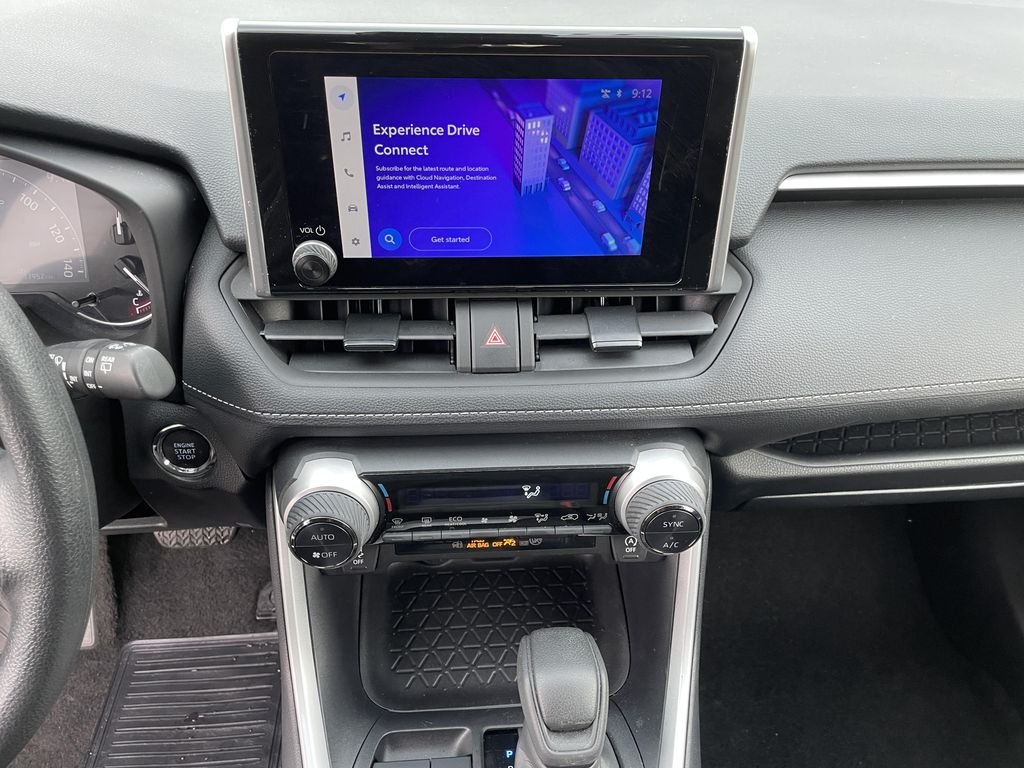 Used 2025 Silver Toyota XLE image 21