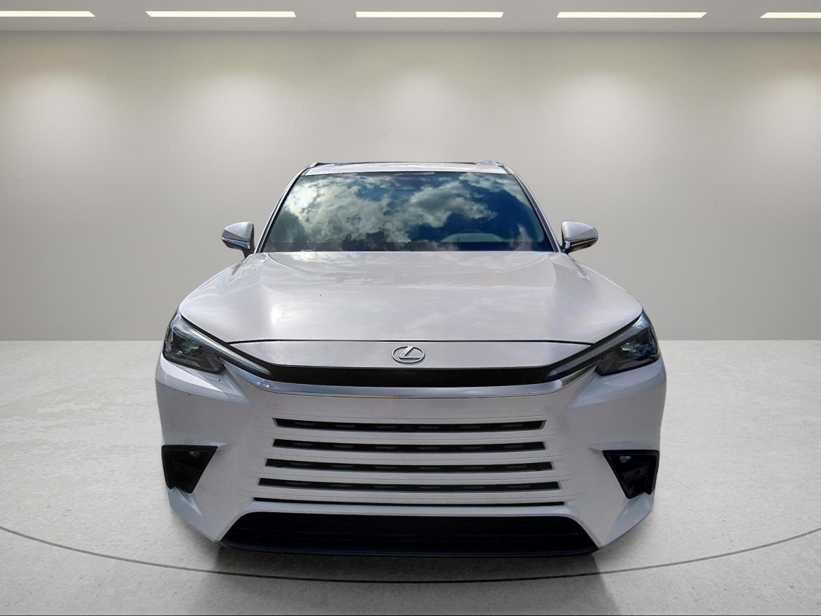 Used 2025 Wind Chill Pearl Lexus TX 350 Premium image 8