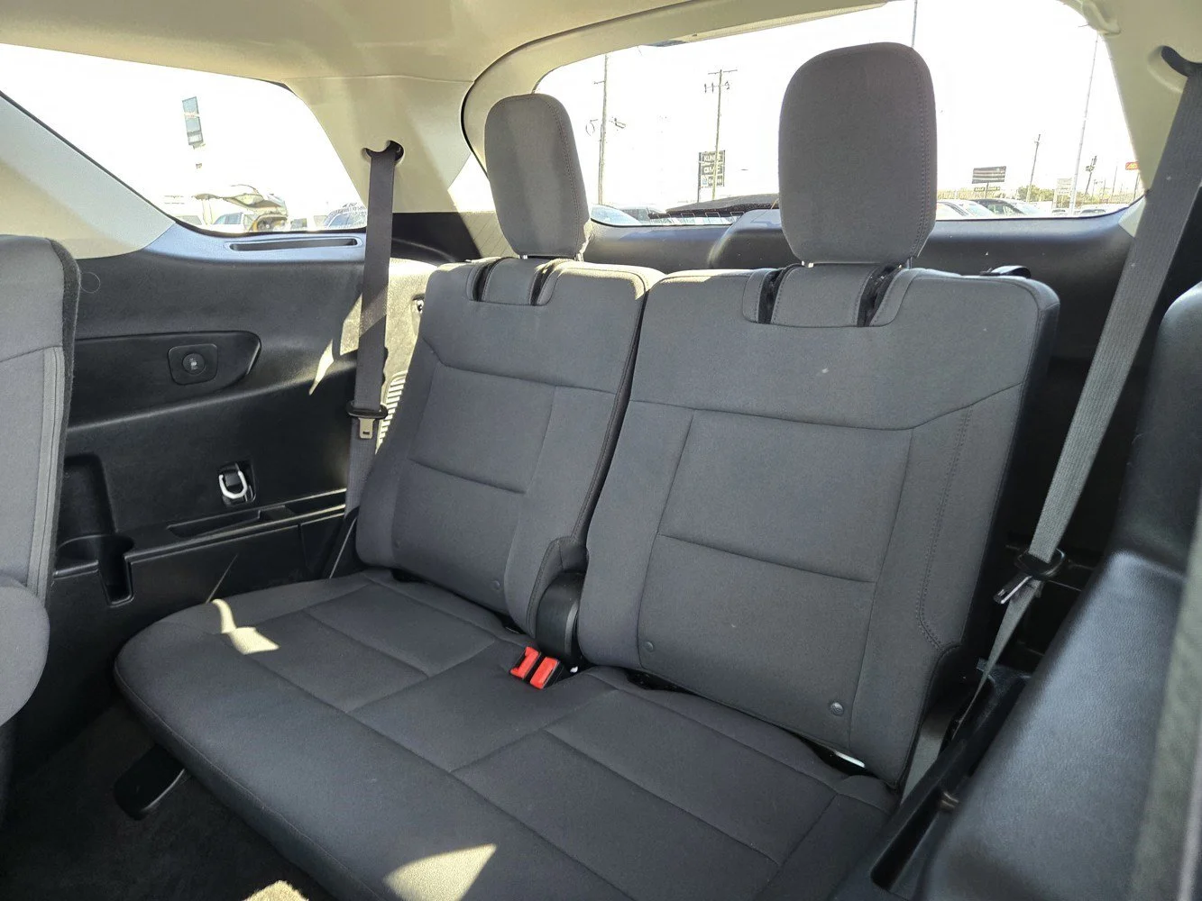 Used 2025 Blue Ford Active image 33